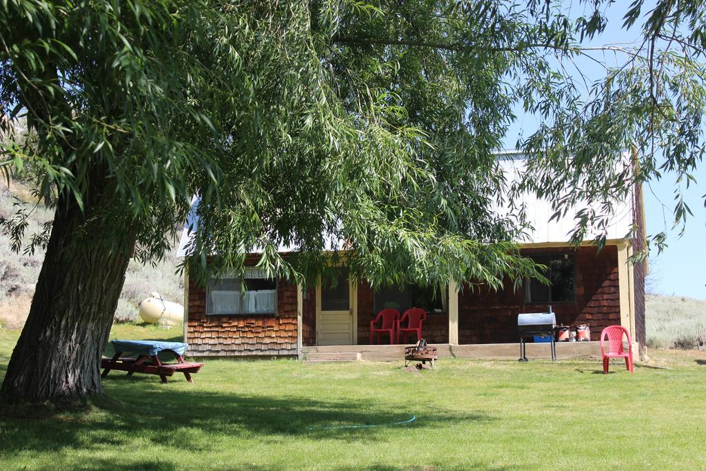 Twin Lakes Resort 布里奇波特 客房 照片
