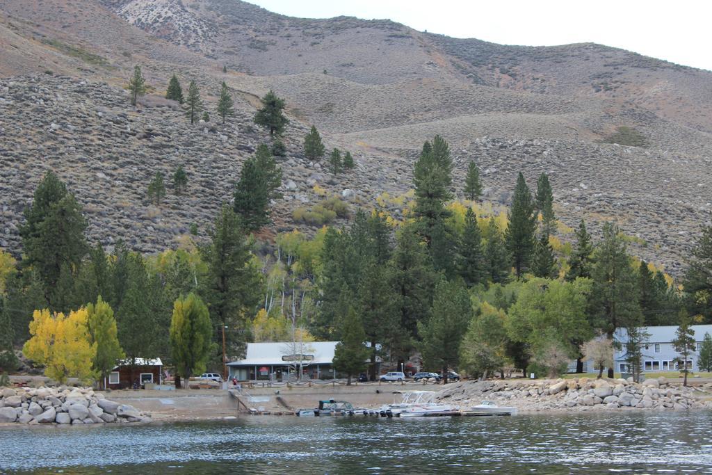 Twin Lakes Resort 布里奇波特 外观 照片